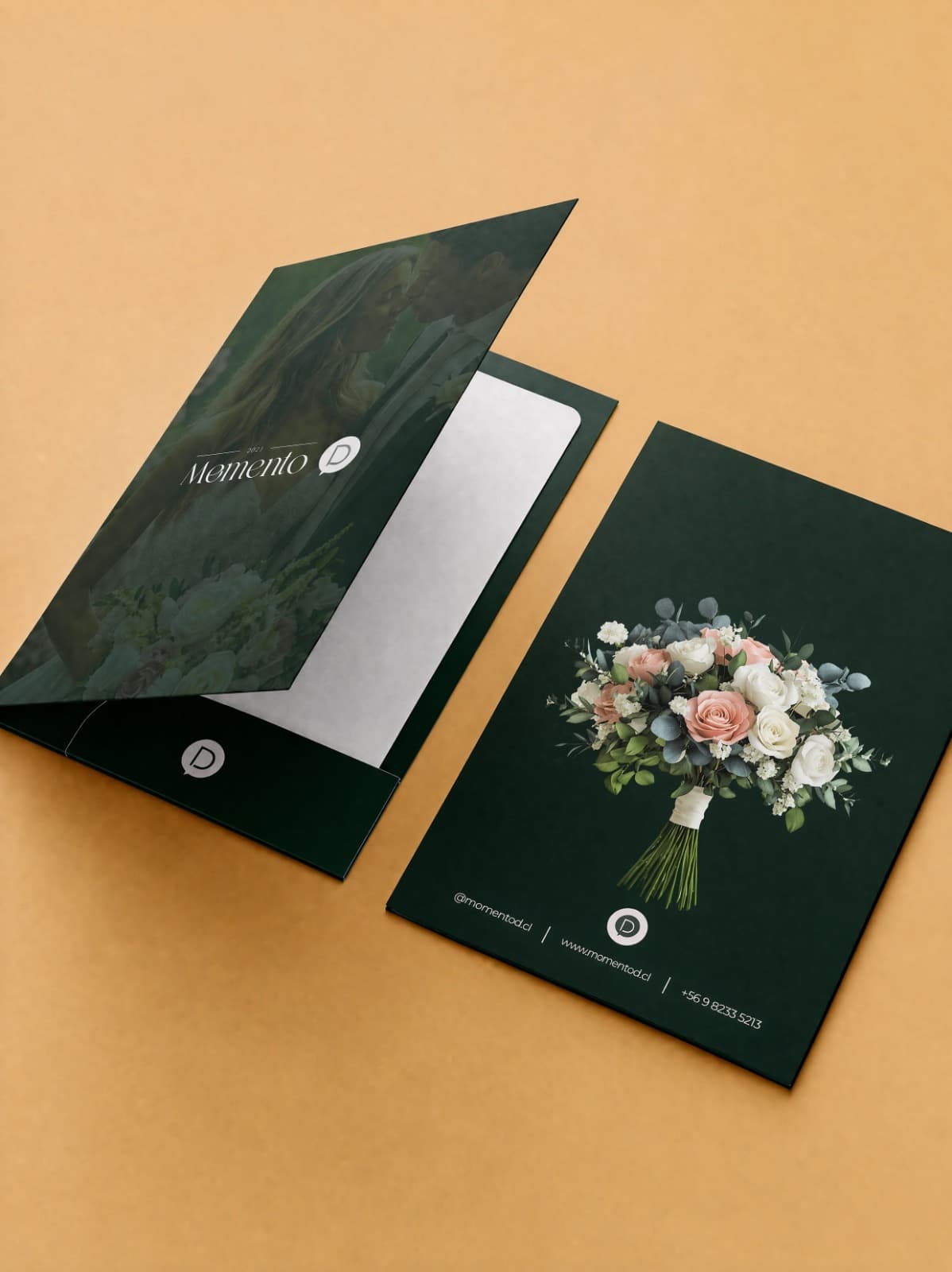 Carpeta corporativa — pieza 1 de 2
